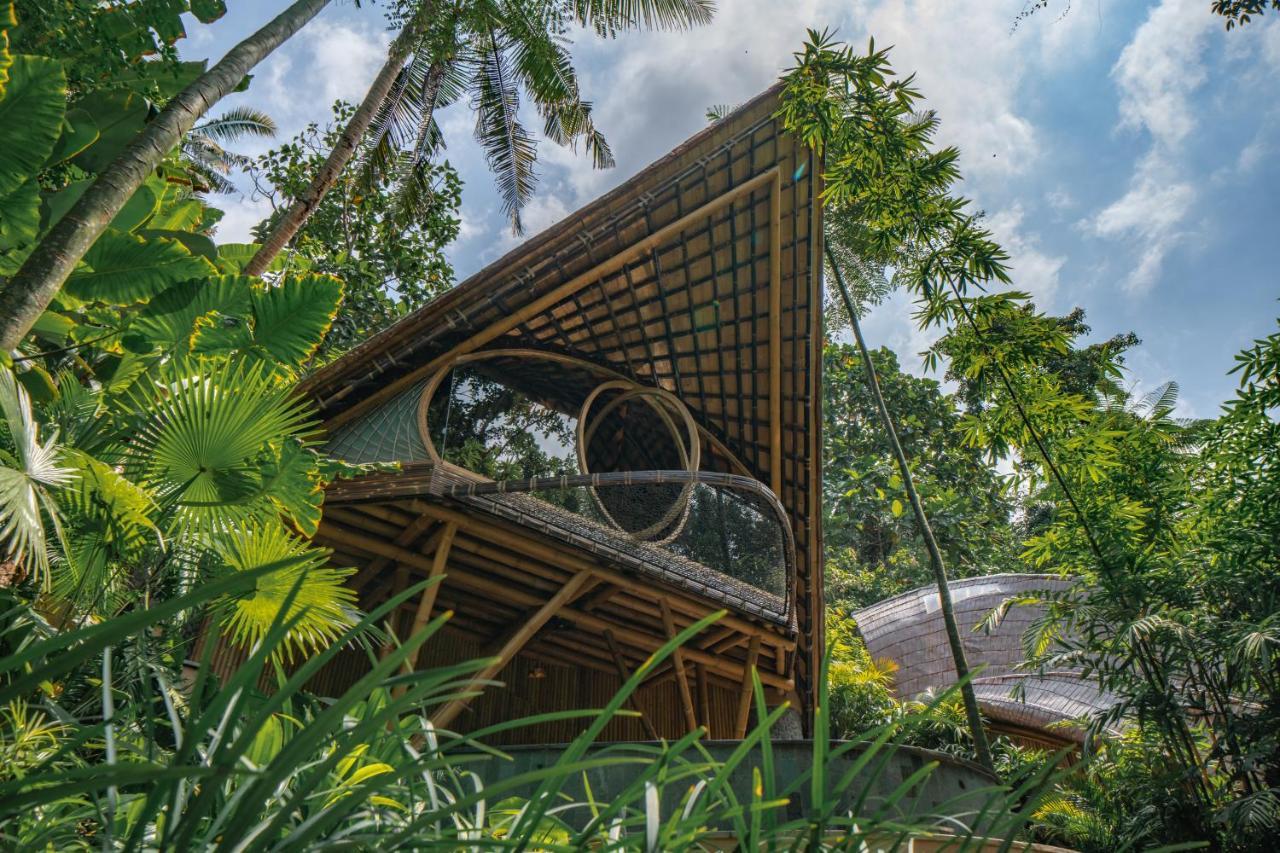 ホテル Suenyo Eco Retreat Selemadeg エクステリア 写真