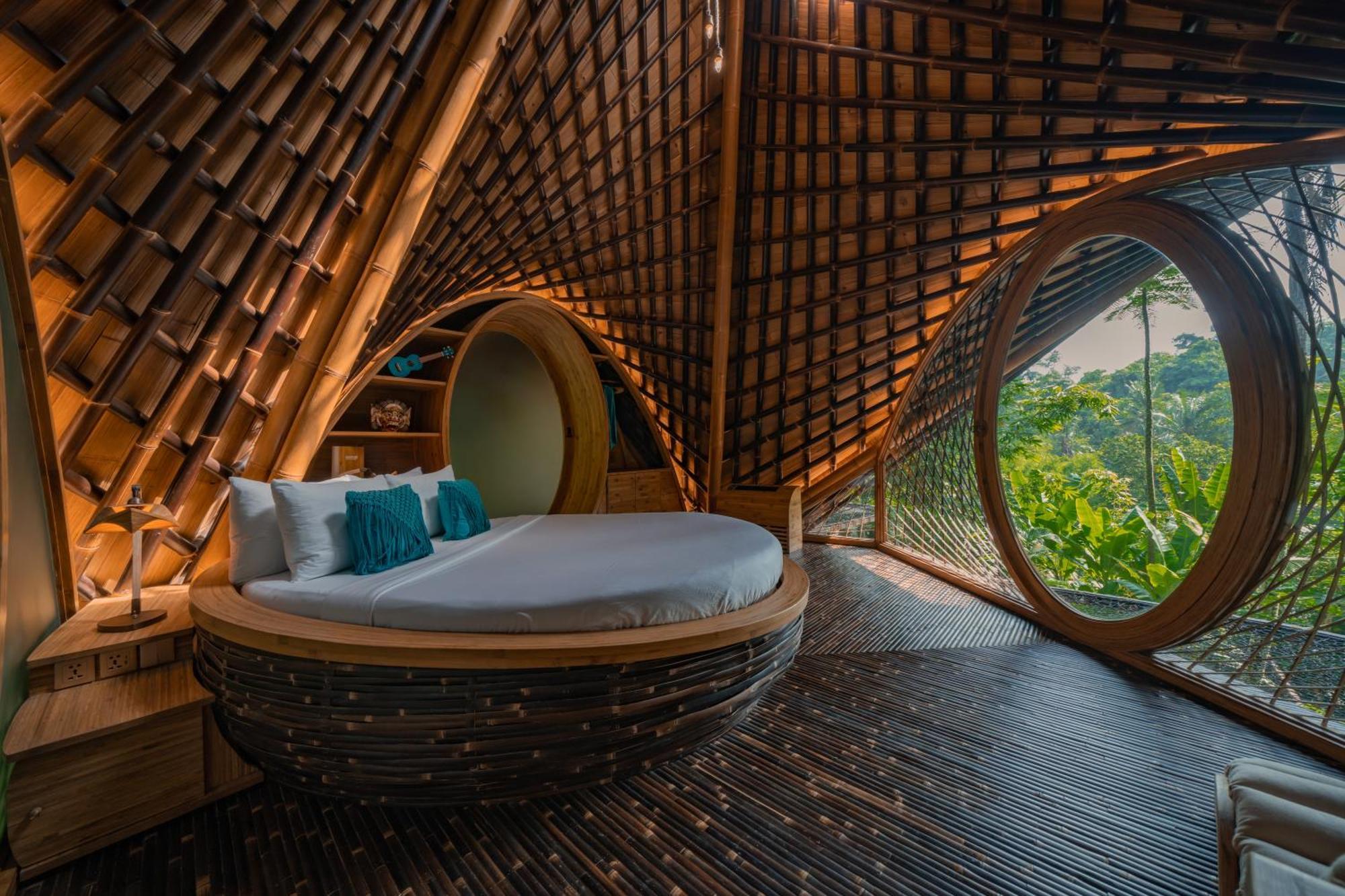 ホテル Suenyo Eco Retreat Selemadeg エクステリア 写真