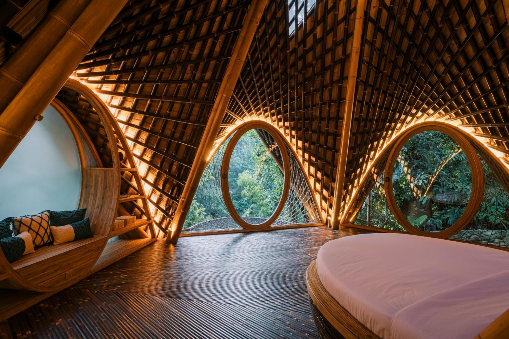 ホテル Suenyo Eco Retreat Selemadeg エクステリア 写真